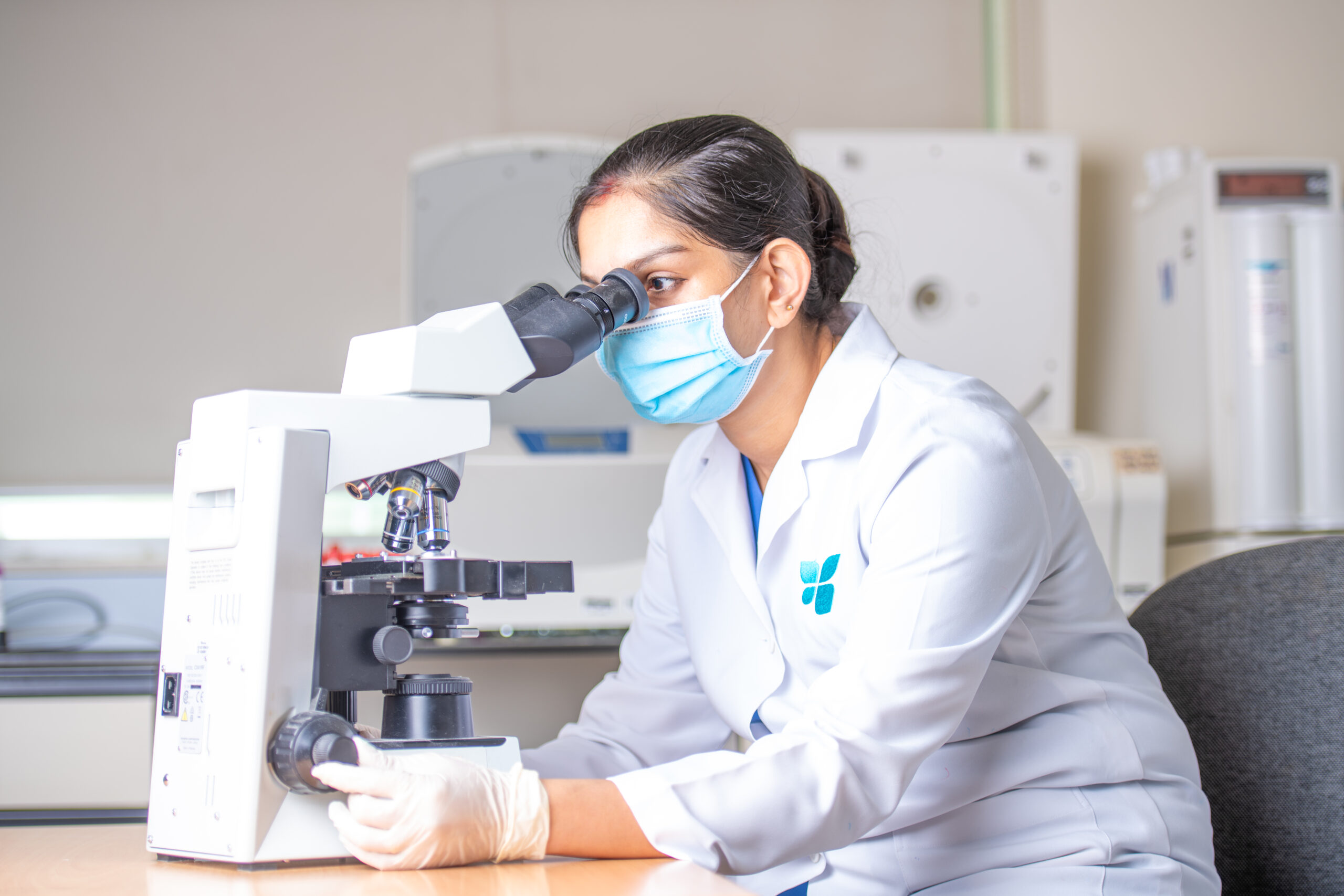 Lab Al Kindi Hospital scaled